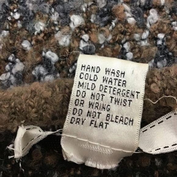 Lise J. - Wool Blend Nubby Cardigan - Picture 8 of 8